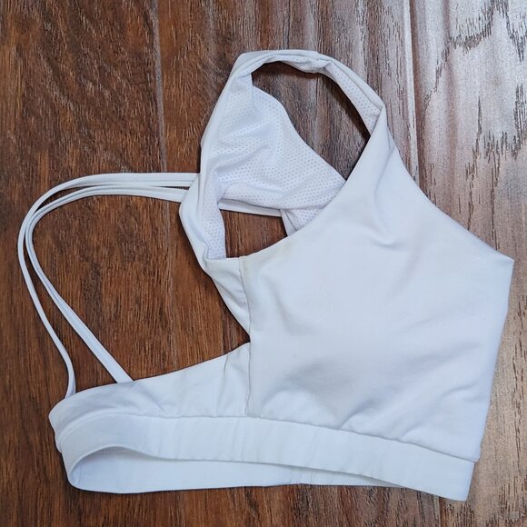 White asymmetrical workout padded bra - Picture 5 of 6